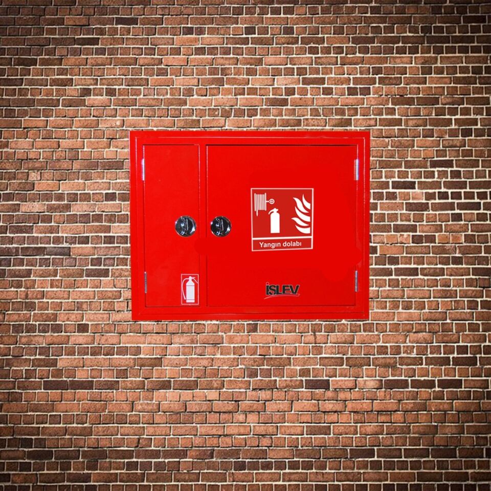 Yangın Dolabı Uyarı Levhası (Fotolümenli) 15x15 cm
